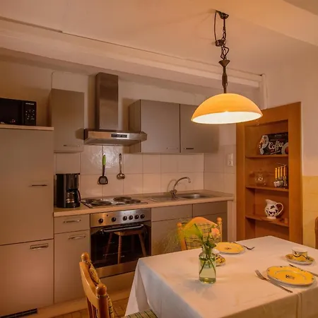 Doppelzimmer Mit Dusche Und Wc Frühstückspension 3*